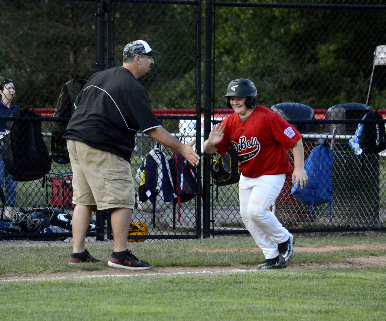 Yales celebrate homer